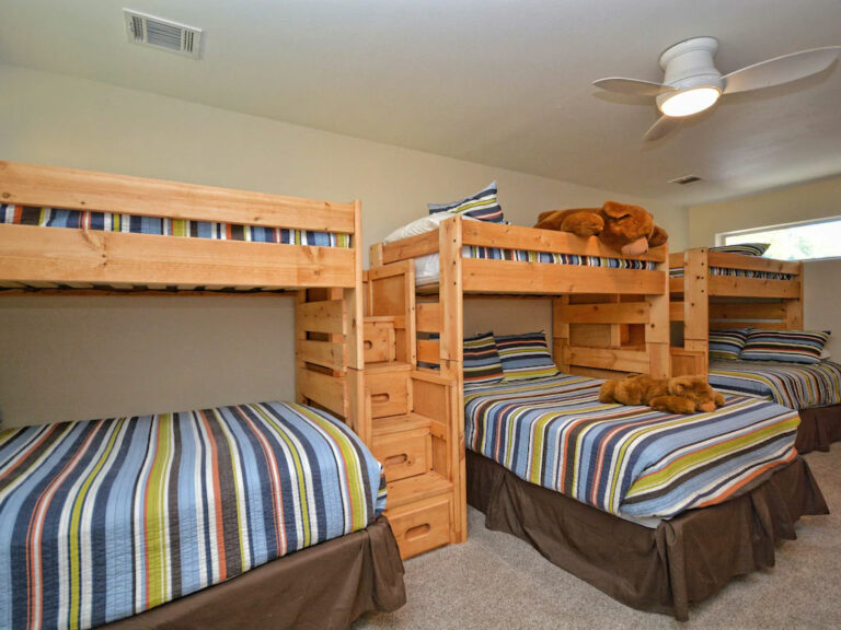 75bf75e9.f10 768x576