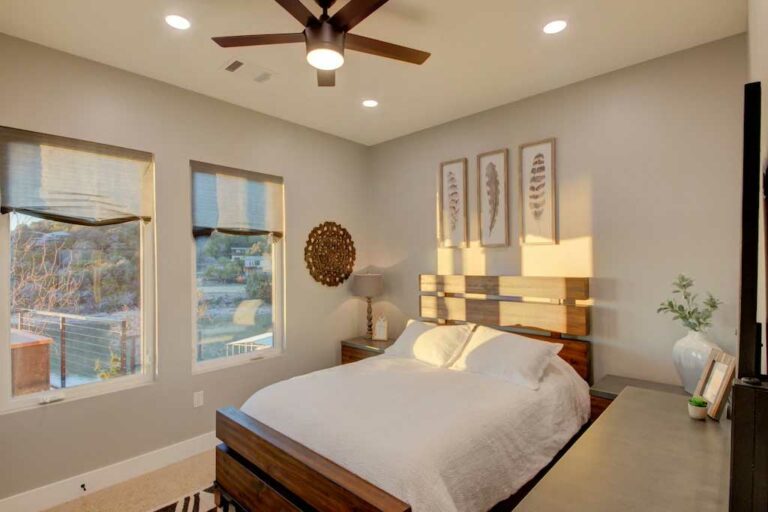 581ca370.f10 768x512