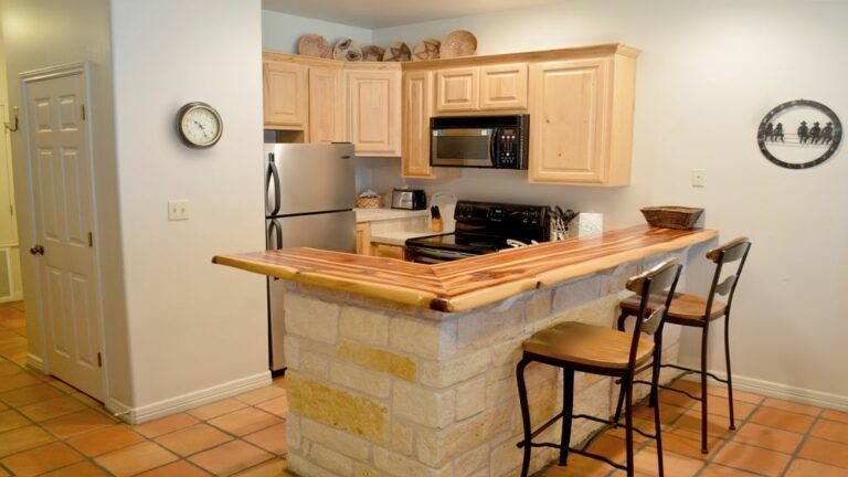 31115afb ef4d 42ae adbc ac467646ac60.f10 11 768x432