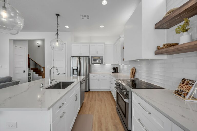 eclospqtyqj8gllnujvs 768x512