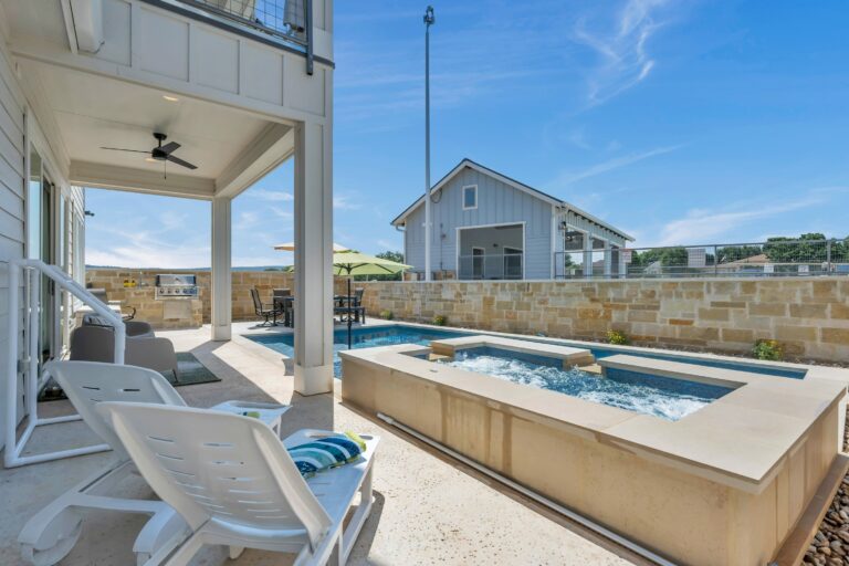 ew8u2wusf7byqrckb8bm 768x512