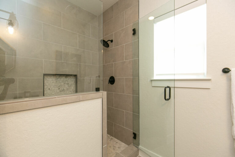 image 160901463 768x512