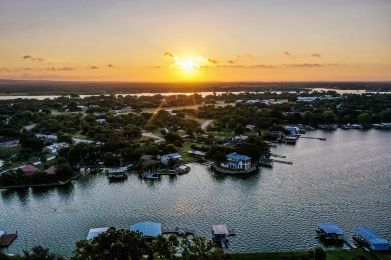 image 160902320 768x512