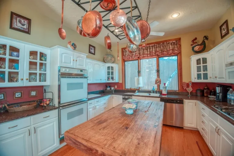 ac15ce2f5940dc51059a8310fdf0ebadl m1751530226od w1024 h768 x2 768x512