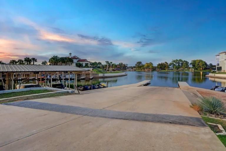 081be83e e328 44a4 b90a 824aeec7b1ee 768x512