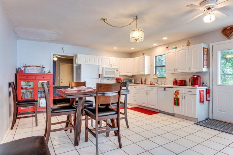 1a1ce734 75af 45bd b054 04d821bad9bc 768x512