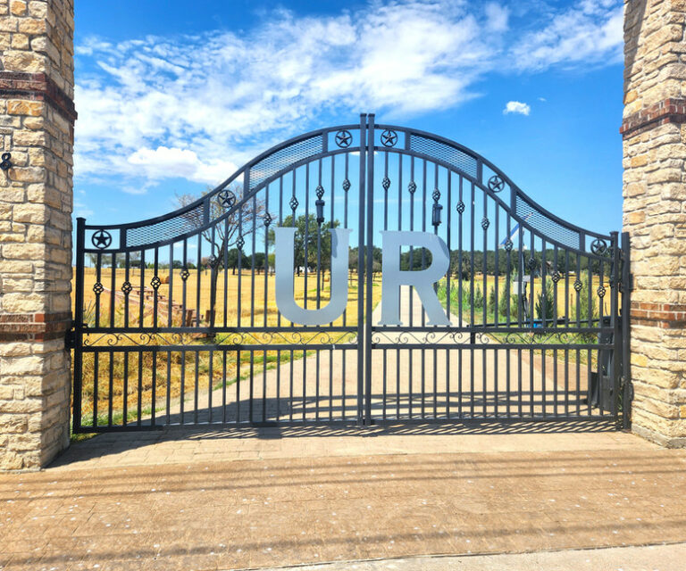 2f56e6 8e57f632913c481cbf5e76292c189cb2mv2 768x640