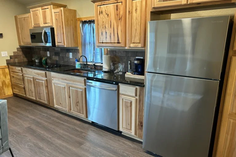 Vino Tramonto Cabin Rentals Zinfandel 3 768x512