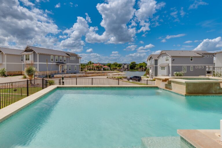 4bcd131e36334ad6b68c58310f258e71 LargeOriginal 768x512