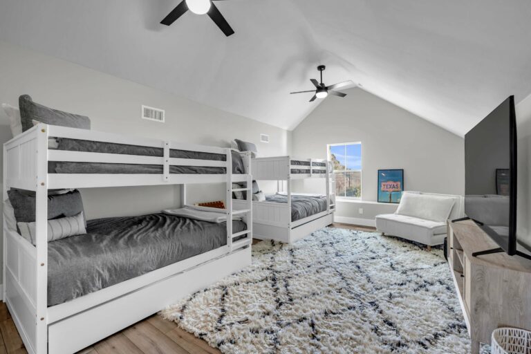 evx898h8ghfnsfeglglb 768x512