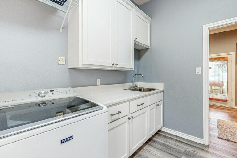 90c79a54 5cf4 4230 9c7d a4d1f3895206 768x512