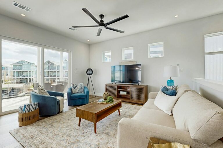 958e645a dcdc 464a a4eb 65b2049b26bf 768x512