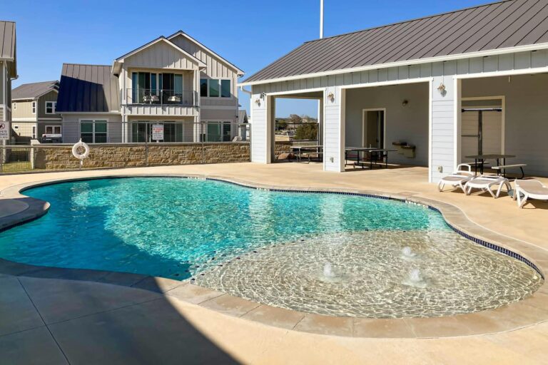 a02c0114 235f 419e 8ddf bd7683d0267b 768x512