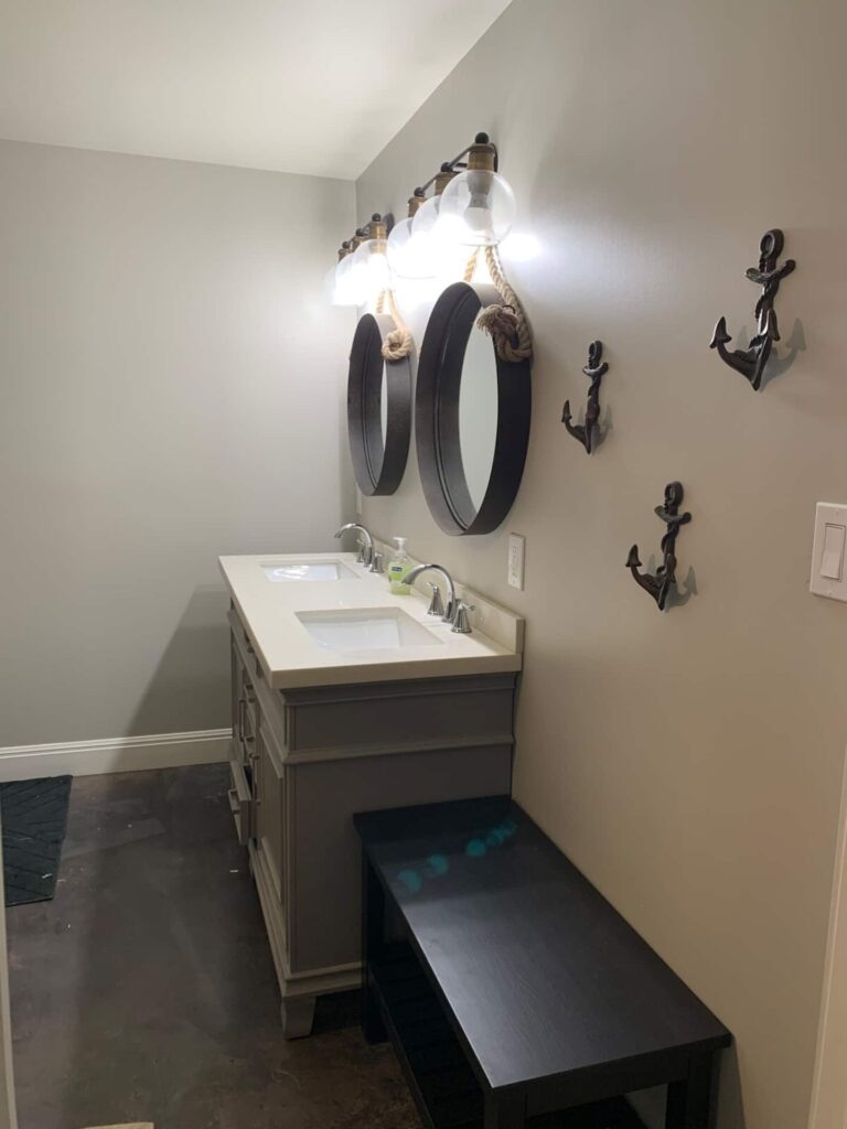 2d714158 7ffd 4913 9d79 873f6a21d565 768x1024